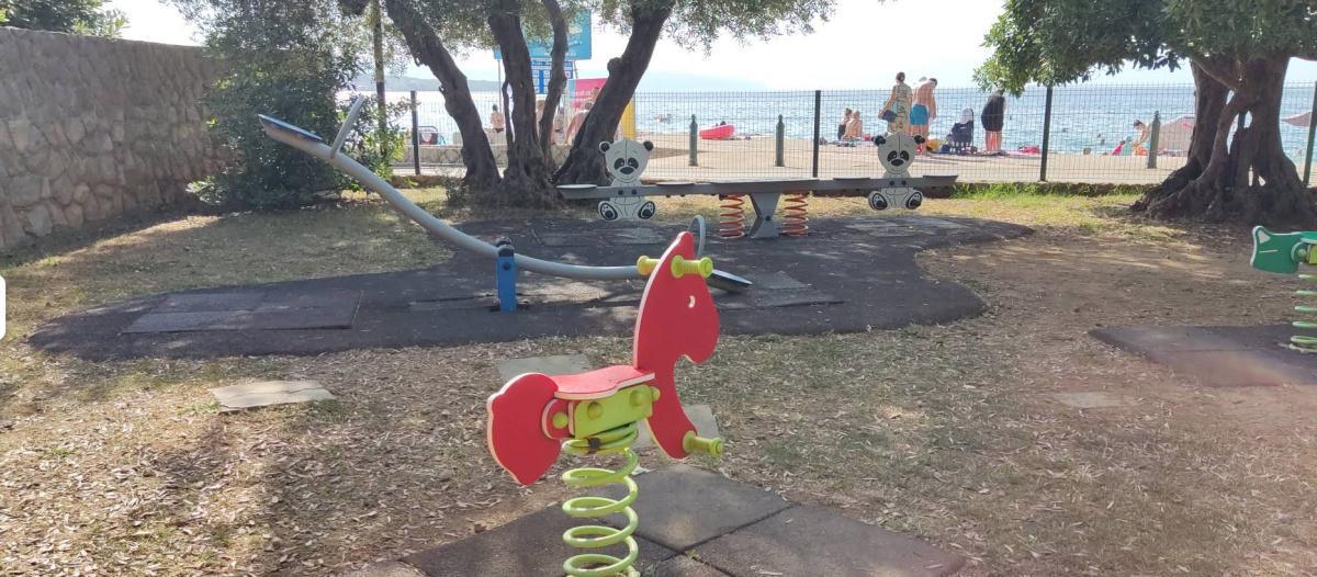 Playground Obala Malinska Playground Obala Malinska