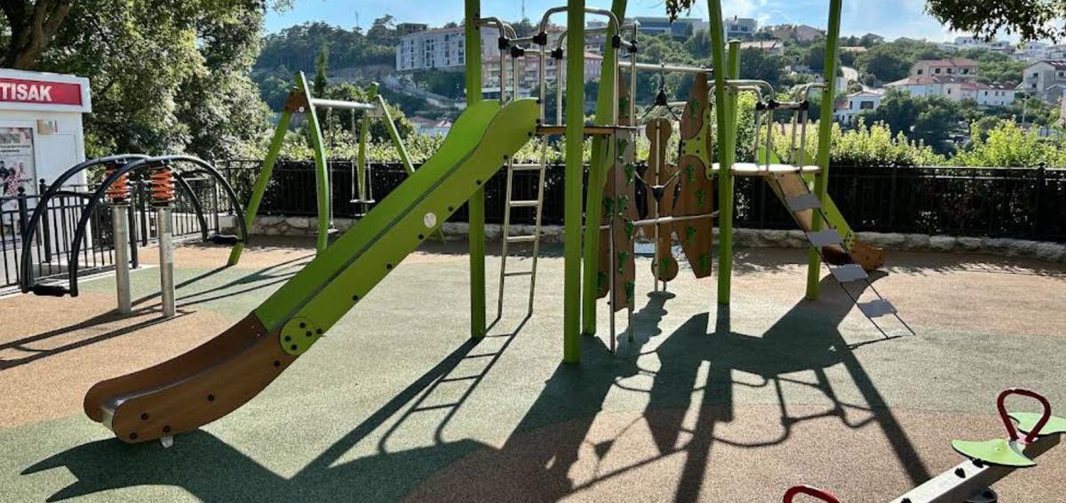 Playground Vrbnik Playground Vrbnik