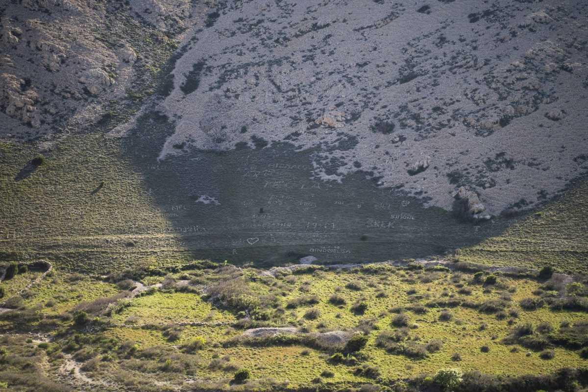 Hidden Messages in the Stone Hidden Messages in the Stone