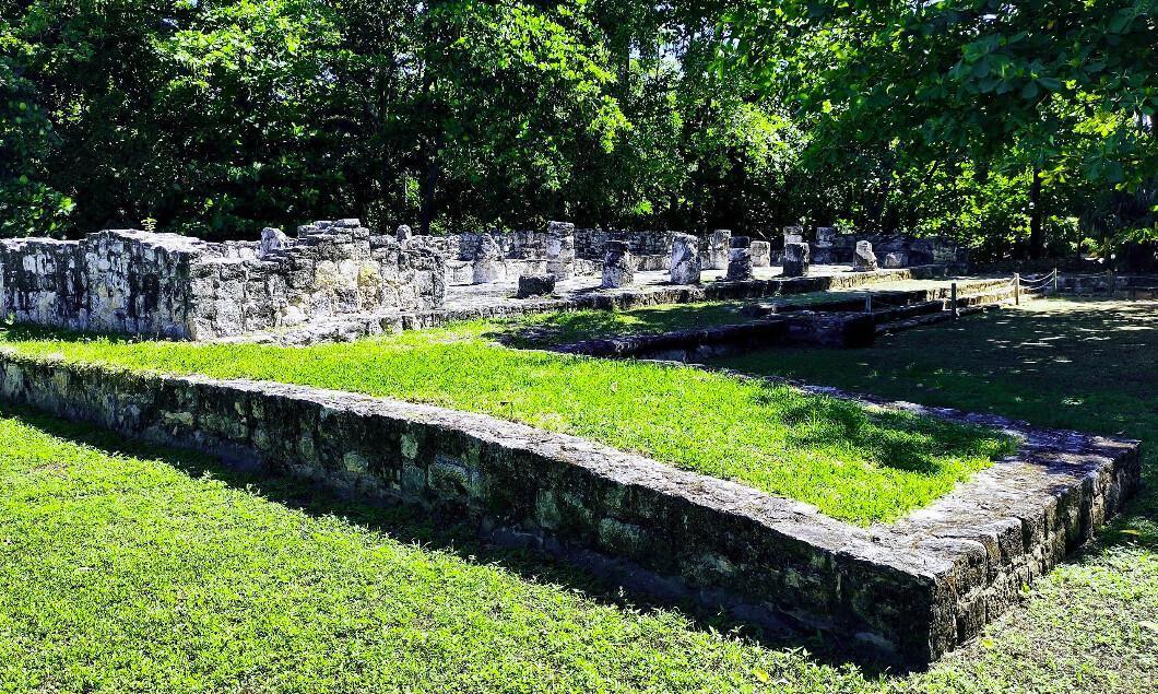 Museo Maya de Cancún y Zona Arqueológica de San Miguelito Museo Maya de Cancún y Zona Arqueológica de San Miguelito