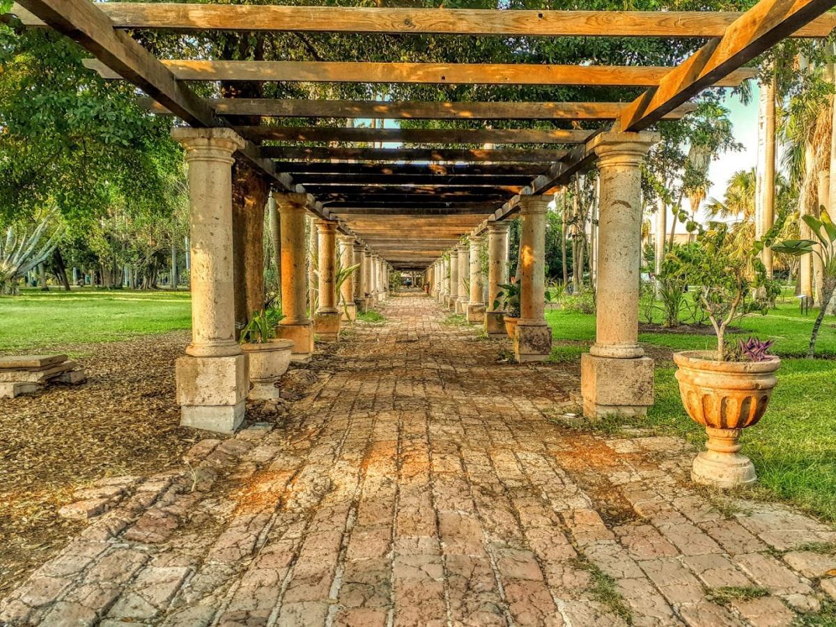 Jardín Botánico Benjamin Francis Johnston Jardín Botánico Benjamin Francis Johnston