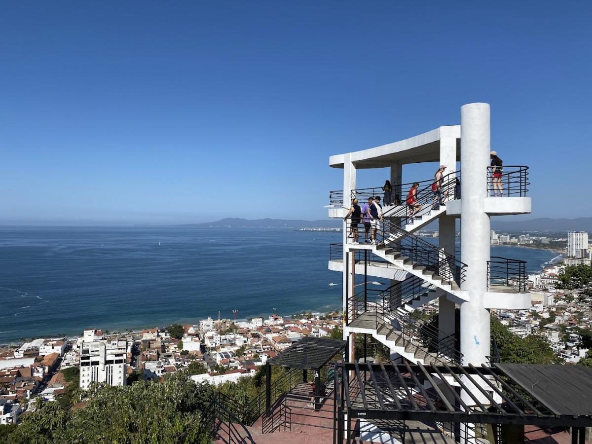 Mirador el Cerro de la Cruz Mirador el Cerro de la Cruz