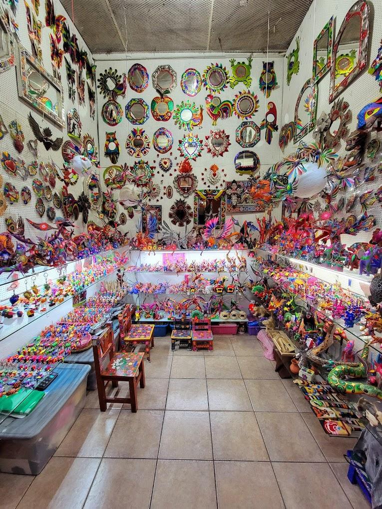 Mercado de Artesanías La Ciudadela Mercado de Artesanías La Ciudadela