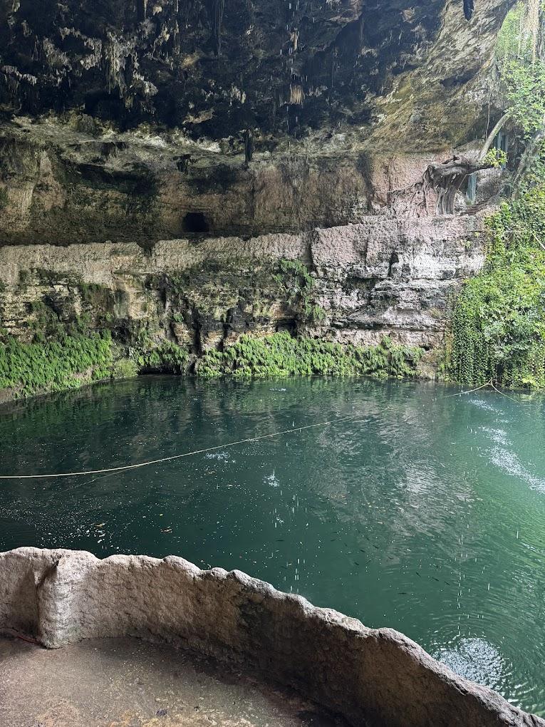 Cenote Zaci Cenote Zaci