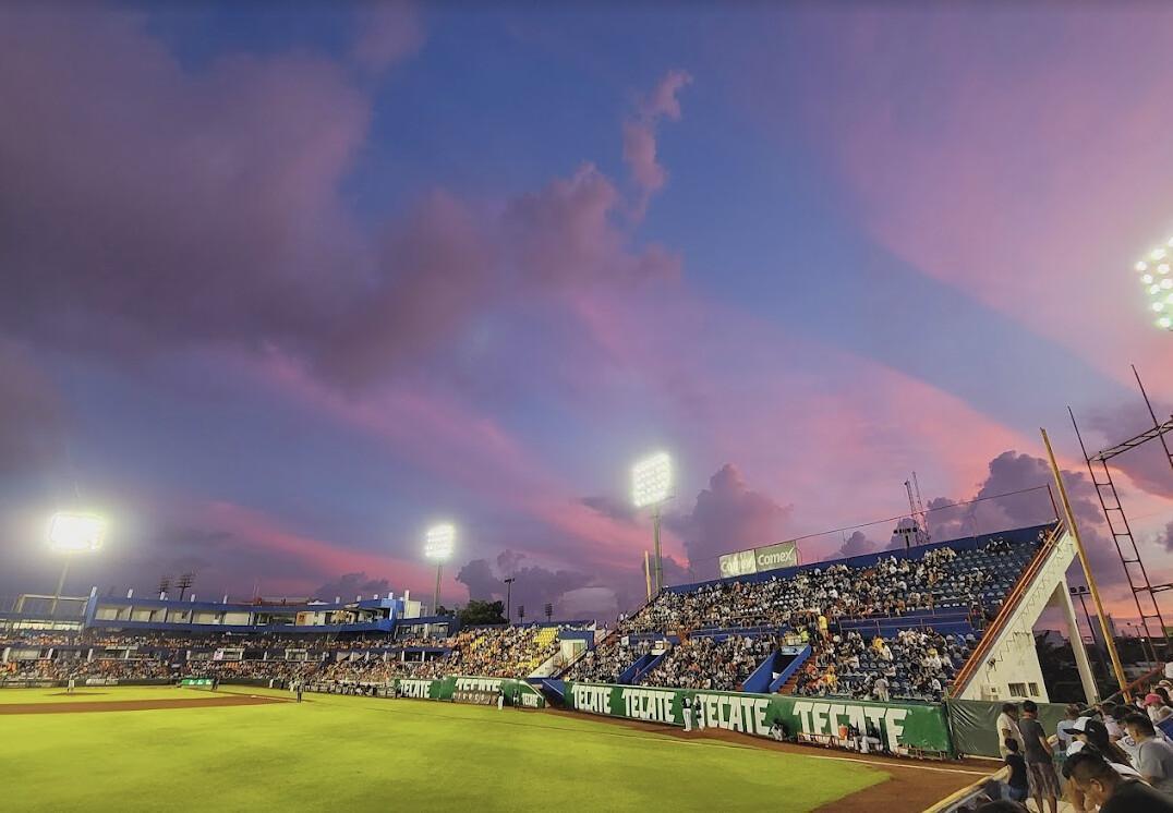 Estadio Sherwin-Williams Beto Ávila Estadio Sherwin-Williams Beto Ávila