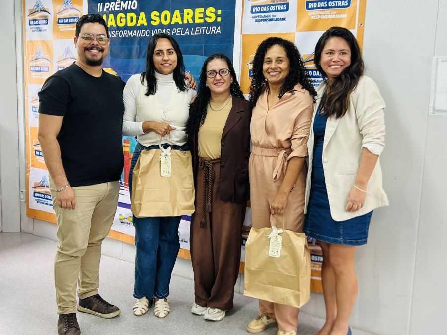 Educação certifica vencedores do II Prêmio Magda Soares em Rio das Ostras