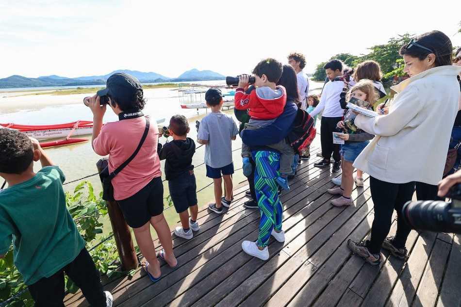 Saquarema promove atividade de observação de aves em Mombaça neste domingo, dia 28 