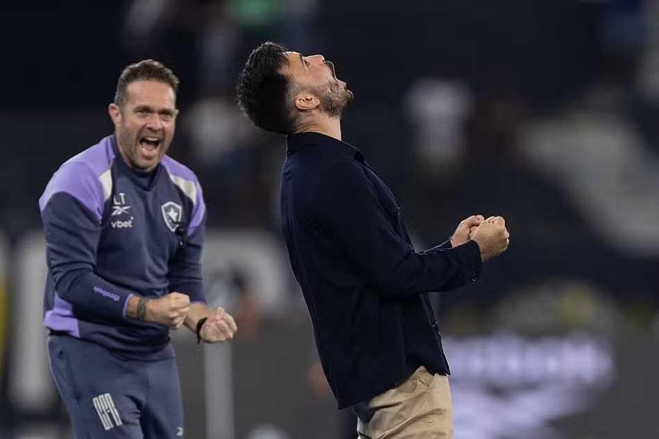 Botafogo vence com um a menos e terá desfalques importantes contra o Grêmio