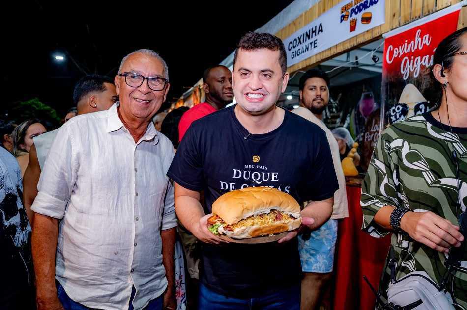 Feira do Podrão retorna à Duque de Caxias com clássicos da gastronomia de rua neste fim de semana Feira do Podrão retorna à Duque de Caxias com clássicos da gastronomia de rua neste fim de semana