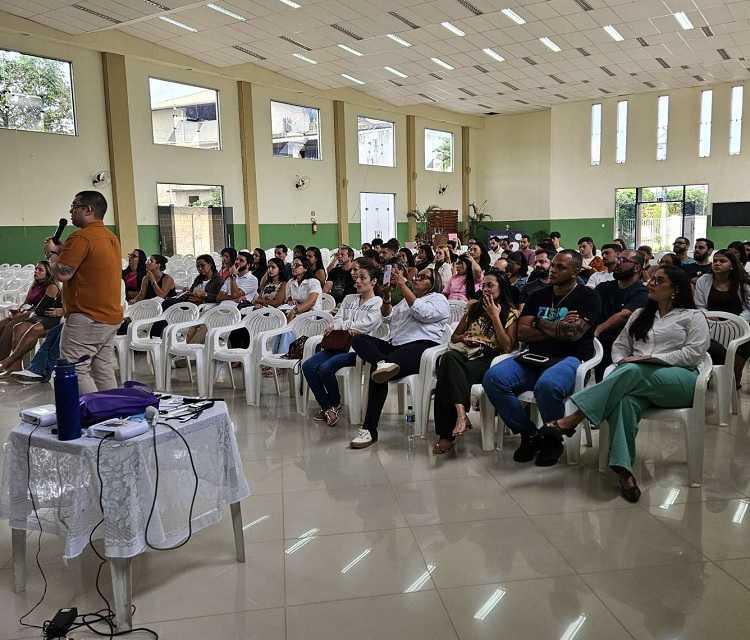 Profissionais de Fisioterapia participam de capacitação em Porciúncula