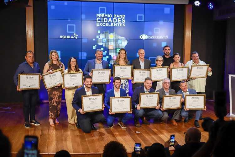 Saquarema é grande vencedora do Prêmio Band Cidades Excelentes 2025