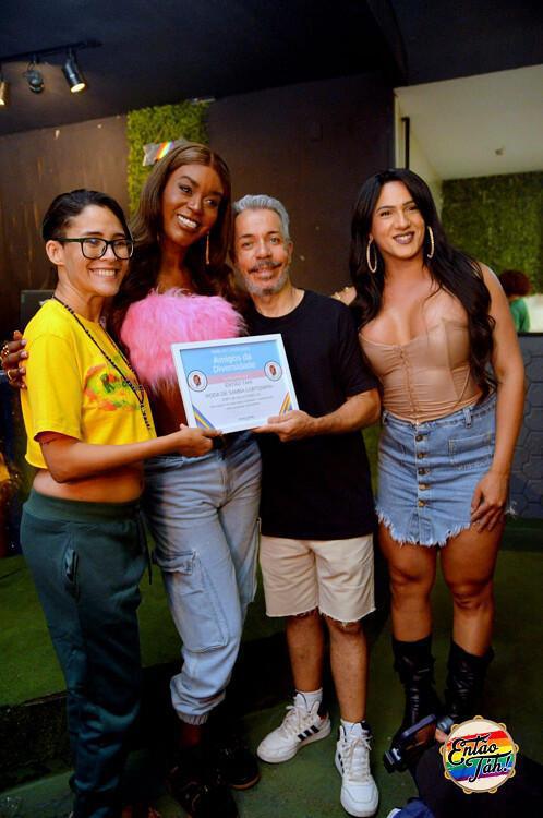 Roda de samba "Então Tah" conquista selo da diversidade da vereadora niteroiense Benny Briolly