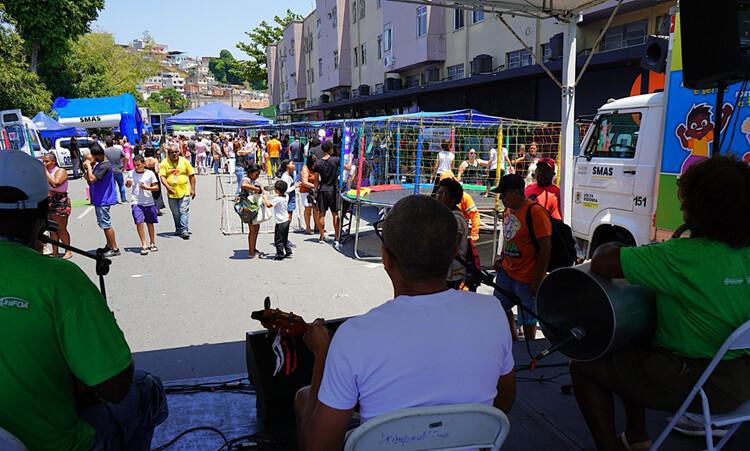 Conexão Mega Cidadania leva serviços gratuitos ao bairro Volta Grande, em Volta Redonda Conexão Mega Cidadania leva serviços gratuitos ao bairro Volta Grande, em Volta Redonda
