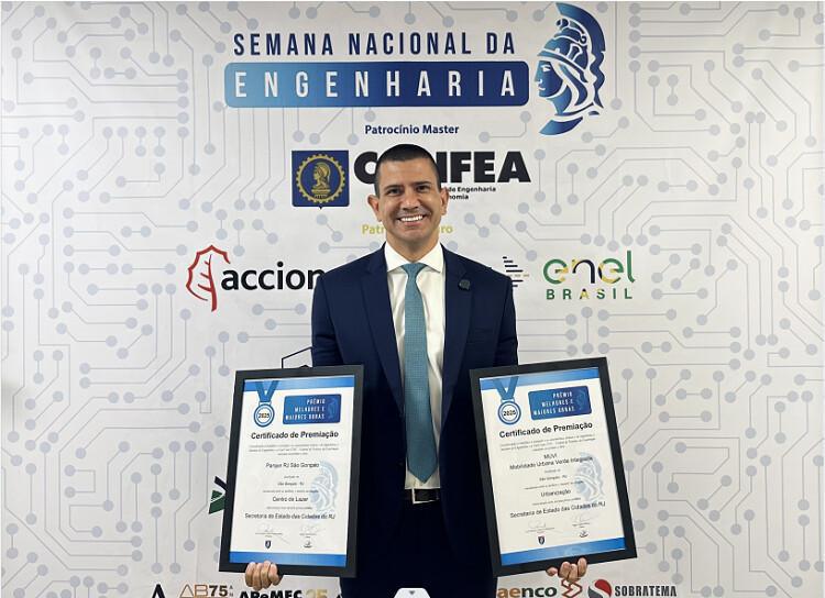 Secretário Douglas Ruas representa Secretaria das Cidades em premiação na capital paulista Secretário Douglas Ruas representa Secretaria das Cidades em premiação na capital paulista
