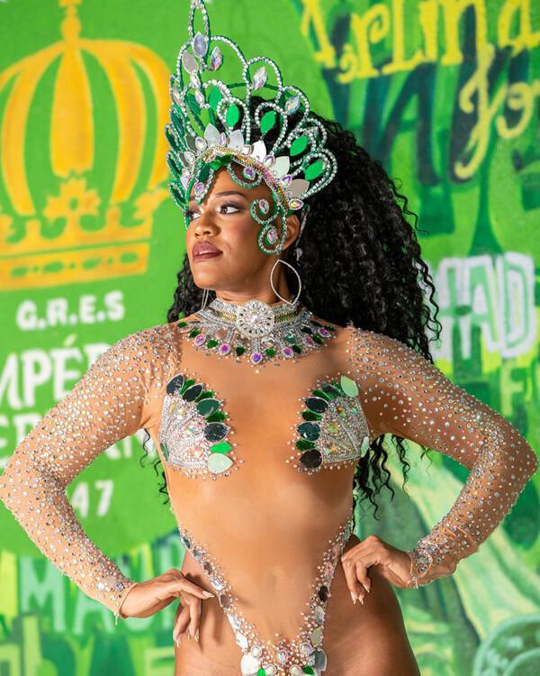 Passista da escola, Andressa Fonseca é anunciada como nova Princesa do Império Serrano Passista da escola, Andressa Fonseca é anunciada como nova Princesa do Império Serrano