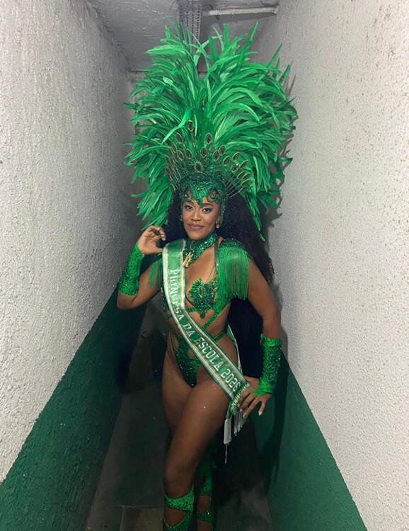 Passista da escola, Andressa Fonseca é anunciada como nova Princesa do Império Serrano Passista da escola, Andressa Fonseca é anunciada como nova Princesa do Império Serrano