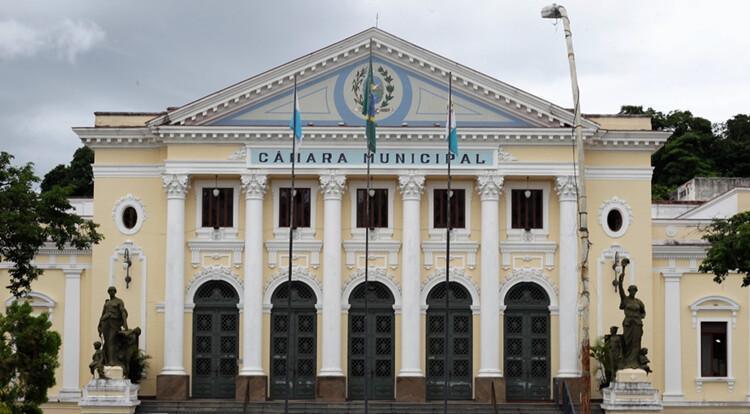 Câmara de Niterói analisa denúncias da “Máfia dos Condomínios”