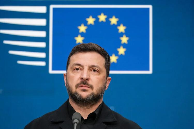 Zelensky quer gastar ativos russos congelados com armas para a Ucrânia Zelensky quer gastar ativos russos congelados com armas para a Ucrânia