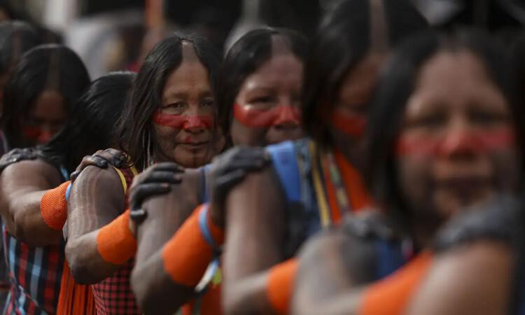 IBGE reconhece mais 86 povos e 21 línguas indígenas no Brasil IBGE reconhece mais 86 povos e 21 línguas indígenas no Brasil