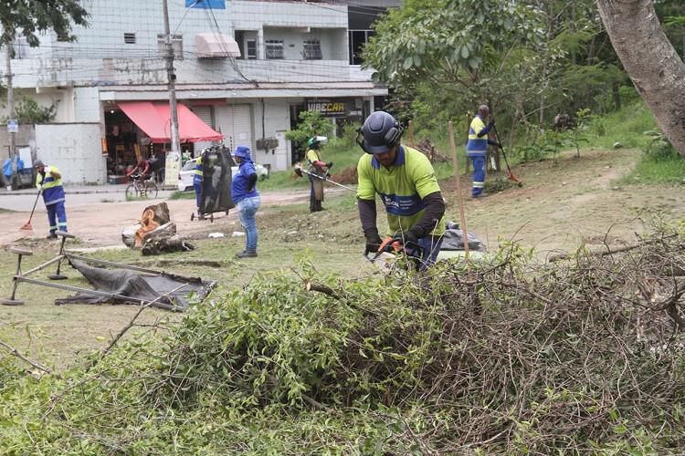 Prefeitura de São Gonçalo realiza trabalhos de iluminação e conservação no Colubandê Prefeitura de São Gonçalo realiza trabalhos de iluminação e conservação no Colubandê