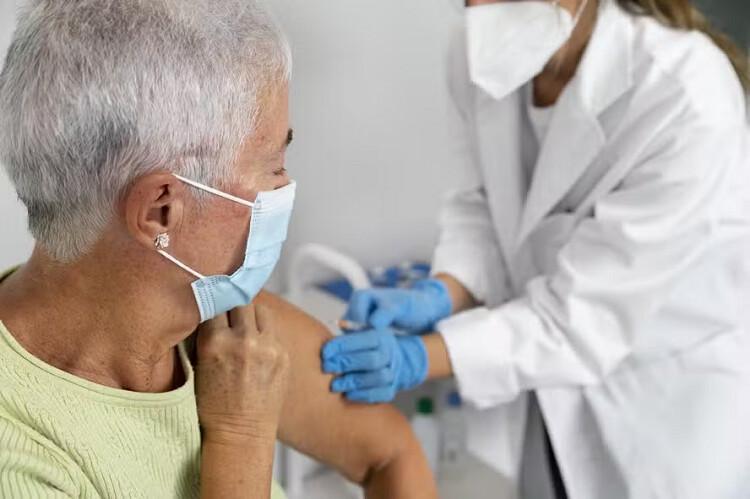 Gripe avança e coloca São Paulo, Rio e outros estados em alerta Gripe avança e coloca São Paulo, Rio e outros estados em alerta