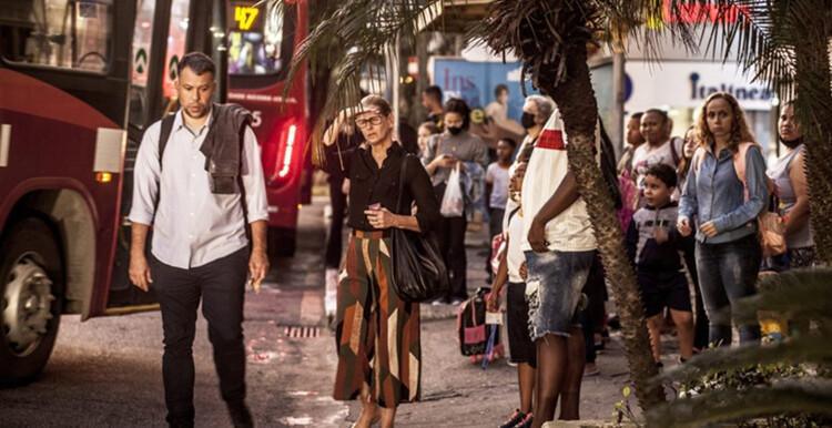 Paradoxo urbano em Niterói e os desafios sociais Paradoxo urbano em Niterói e os desafios sociais