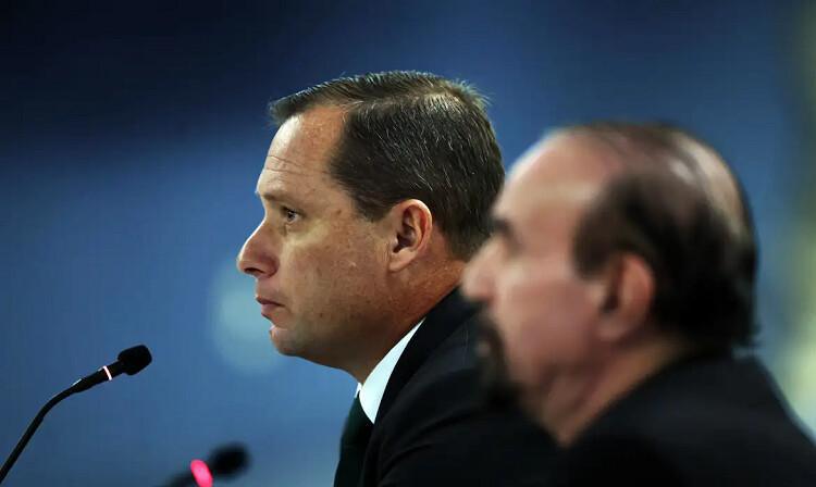 Moraes manda Cid tirar tornozeleira e cumprir pena em regime aberto Moraes manda Cid tirar tornozeleira e cumprir pena em regime aberto