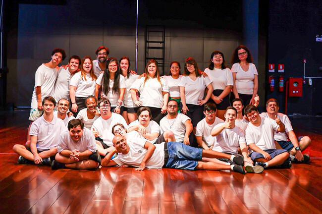 Espetáculo “O nome das coisas” celebra o protagonismo de pessoas com deficiência