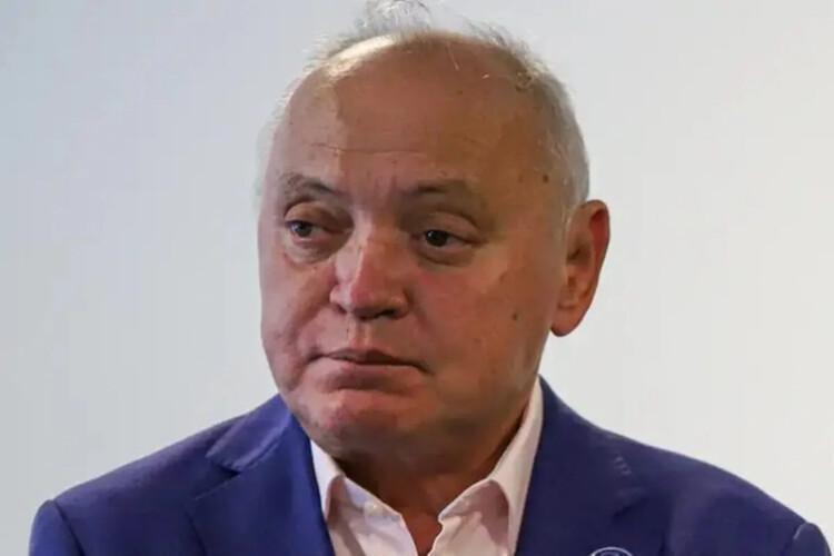 Entidade sem funcionários faturou R$ 221 milhões com a farra do INSS Entidade sem funcionários faturou R$ 221 milhões com a farra do INSS