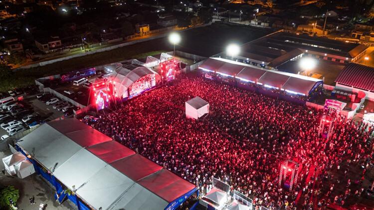Última noite da Araruama Expo Agro 2025 faz história com recorde de público e show incrível de Matheus & Kauan