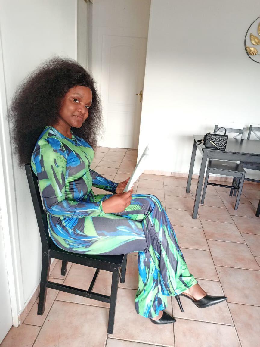 Qui est Vertu GANGAT ? Qui est Vertu GANGAT ?