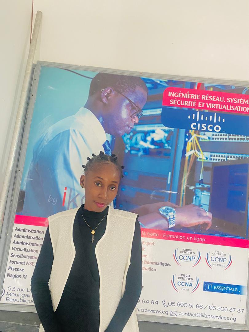 Qui est Ruth NANNI Qui est Ruth NANNI