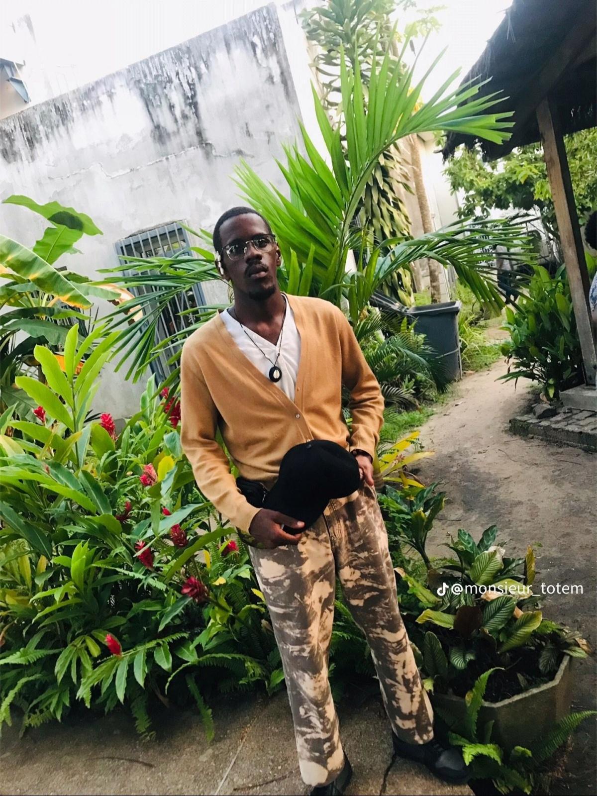 Qui est Stany NSOSSANI