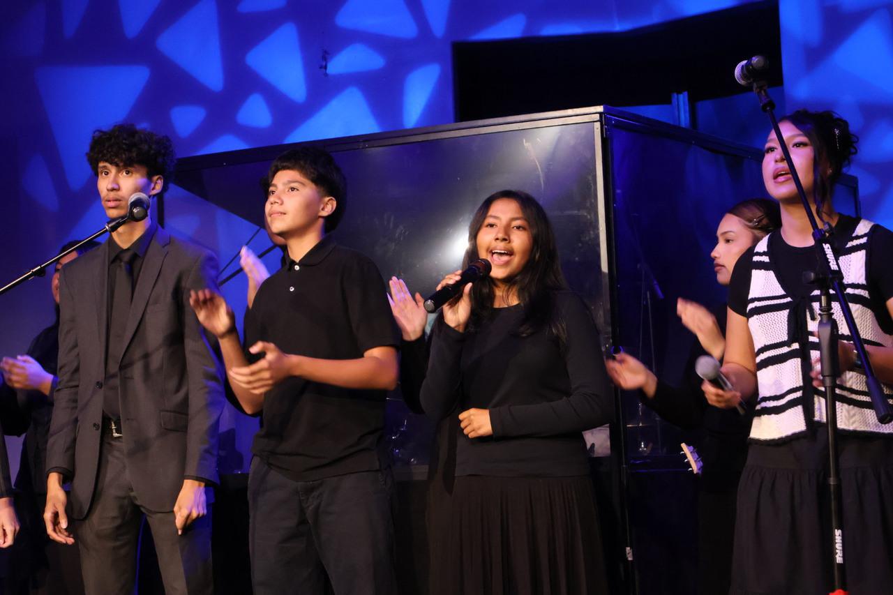 A9AFBA08-81BC-4998-853A-5892CE52D237