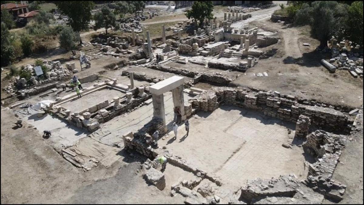 اكتشاف غير مسبوق: مكتبة أثرية ساحرة تروي تاريخ مدينة الرخام