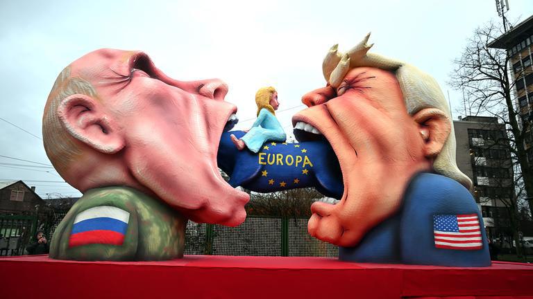 ساخر ألماني يتحدى موسكو: جاك تيلي يسخر مجددا من بوتين في كرنفال دوسلدورف