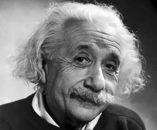 خمس وصايا في مسيرة ألبرت أينشتاين الحياتية