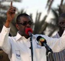 Après Wade en 2000, Youssou Ndour accompagne Macky Sall en 2012