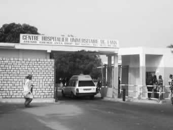 A l’hôpital Fann, la prestation de serment de Macky Sall passe inaperçue