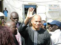 Karim Wade très serein dit : « Toutes ces rumeurs me passent au-dessus de la tête »