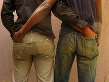 Un homosexuel sénégalais risque 14 ans de prison en Gambie