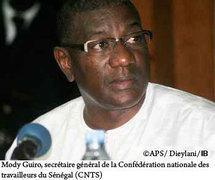 La CNTS invite l’Etat à élargir la baisse des prix