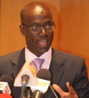 THIERNO ALASSANE SALL SUR SON SALAIRE ‘’ J’AI RENONCÉ À 14 MILLIONS POUR 5 MILLIONS NET’’