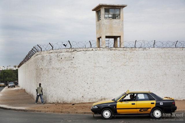 2 milliards pour délocaliser  Rebeuss à  Sébikotane.