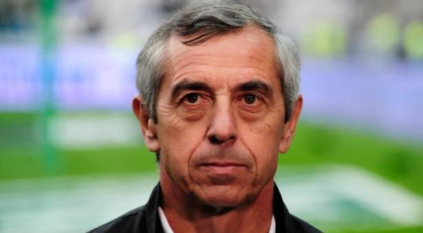 Alain Giresse « La pelouse du stade gambien est dans un piteux état, je ne peux pas prendre le risque de… »
