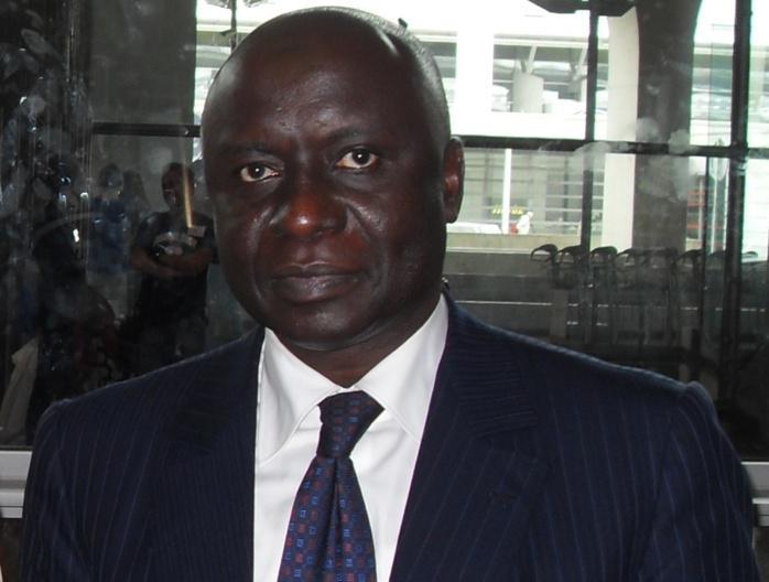 Idrissa Seck au défilé de Thiès : "J'espère que les délestages, le chômage et la chercté de la vie seront bientôt derrière nous"