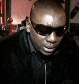 Le chanteur Manel Diop rend visite à Tamsir Jupiter Ndiaye