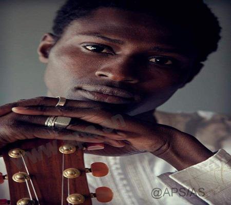 UN HÉRITIER DES TOURÉ KUNDA ANNONCE SON PREMIER ALBUM SOLO