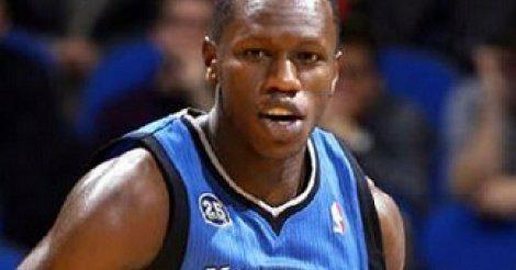 Vidéo NBA : Gorgui Sy Dieng s’offre un double double malgré la défaite des Wolves faces aux Grizzlies
