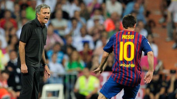 Mourinho : "J'espère que Messi ne partira jamais du Barça"